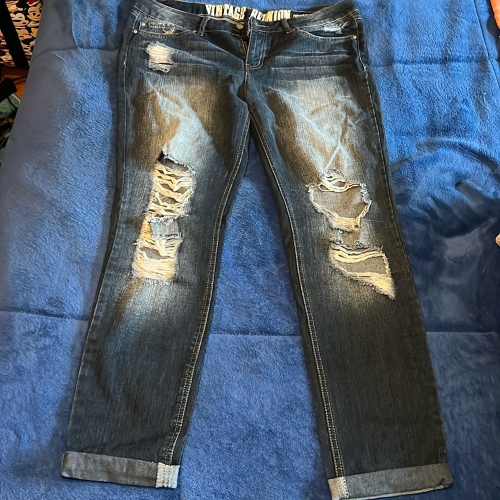 NWOT Vintage Reunion Rewash Blue Jeans.